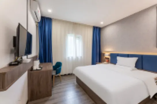 7 Days Premium Hotel (Shijiazhuang Donggang Road Dashimen) Hotels near Earth Science Museum