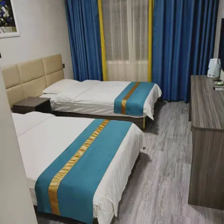 Daqixing Hotel Отели в г. Дали