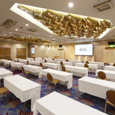 Hotel Resol Sasebo Hotel berhampiran Pantai Kashimae