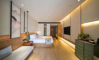 Dongxianyi Hotel (Taohuayuan Town Branch)