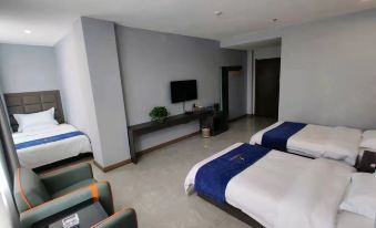 Shilou Mengzeyuan Business Hotel