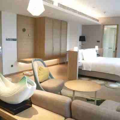 Holiday Inn Resort Qionghai Guantang Rooms