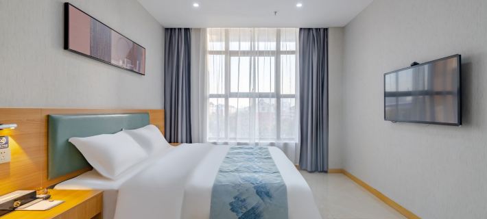 Homeinn Ripple Cloud Hotel (Hefei Lianbao Riverside Community) โรงแรมในเฟยซี
