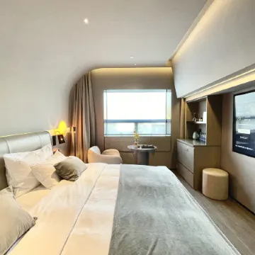 Beijing BoLLy Wood  Hotel (Guomao SKP Store)