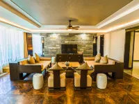 Gu Yuan Ku Lun Nur Tourist Resort Hotel Hotels in Guyuan County