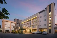Pollos Hotel & Gallery Rembang Hotels in Rembang