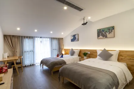 Wanfeng Linna Mountain home stay Отели рядом с достопримечательностью «Yixing Wanfo Temple»