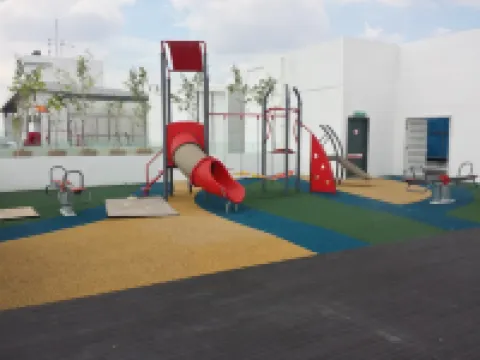 達門梳邦再也 USJ by Iconique