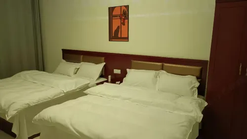 Jinning Hotel