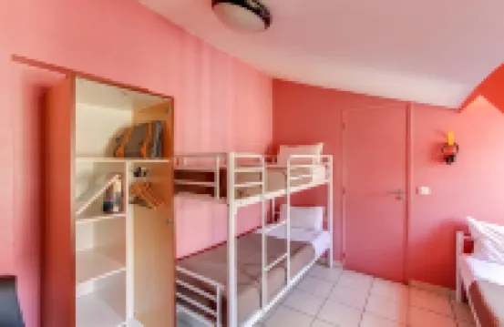 Le Montclair Montmartre by River