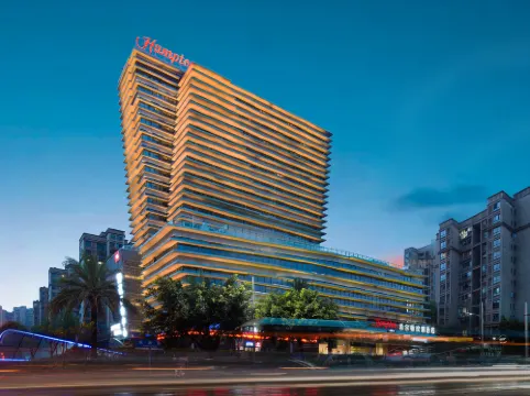 重慶東站茶園希爾頓歡朋酒店