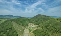Anji Spring Breeze Valley Luxury Tent Homestay - Camping