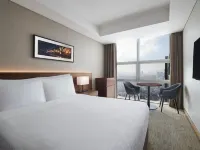 Four Points by Sheraton Josun, Seoul Station Отели рядом с достопримечательностью «Станция метро Hapjeong»