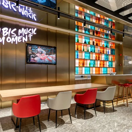 Ibis Hotel (Dongguan Qifeng Park Subway Station)