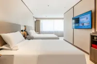 HanTing Hotel (Aksu Pedestrian Street) - Parvekkeita