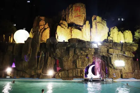 Ningxiang Tongcheng E-sports Room Отели в г. Нинюань