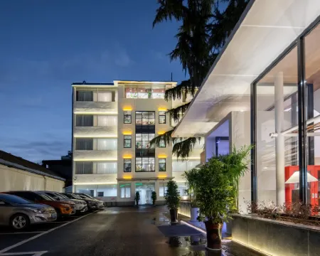 Guoling Hotel No.19 Hotels in Xixia