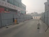 硯山金硯賓館 - 停車場