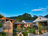 Lushan Retreat Mountain Lodge Hotels near Binhe Forest Park