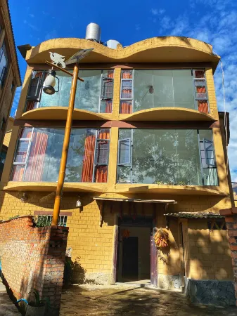 Yuanyang Yunshang Homestay Отели рядом с достопримечательностью «Pu Gao Lao Zhai»