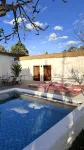 LeOne Levan Courtyard