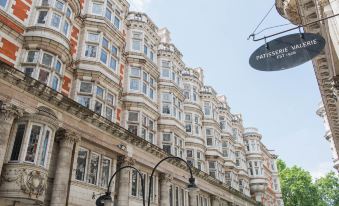 1VH Virginia House, 31 Bloomsbury Way by City Living London