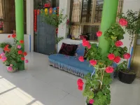 Fengyi Homestay Hotels near Dazong Sacred Lake Scenic Area