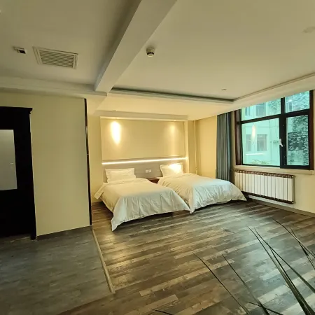 Ulanqab Jiahui Xingchen Homestay (Spring Mall Central Plaza)