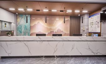 RuJia Pebble Hotel (Delingha Lianhu Road Bayin River)