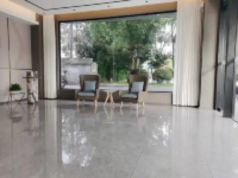 Homeinn Ripple Hotel (Huangshan Shexian Huizhou Ancient City County Government)