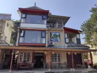Gongcheng Renyi Lou Guesthouse