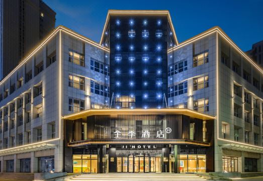 全季酒店（乌鲁木齐创新广场店）外景图