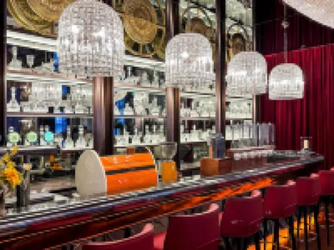 LIZZY • Ritz Hotel on Harbin Central Street Hotels in Harbin