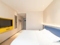 7 days Quality Hotel (jinniuwan store of Yangzhou Jiangdu East passenger station) Hotels near Jiangdu Railway Station