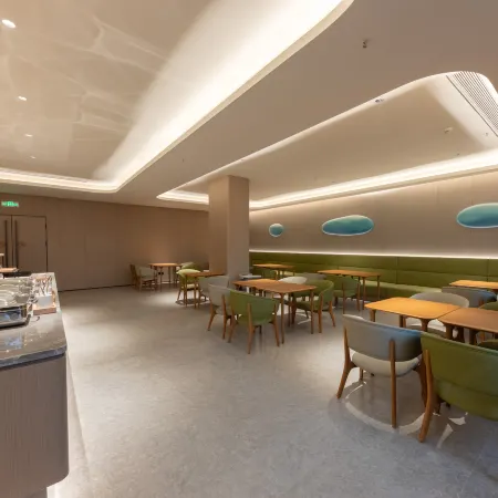 JI Hotel (Yueyang Huarong People's Square Branch)