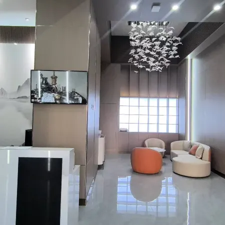 YunJin Hotel
