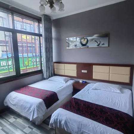 Dushan Zuorun Homestay