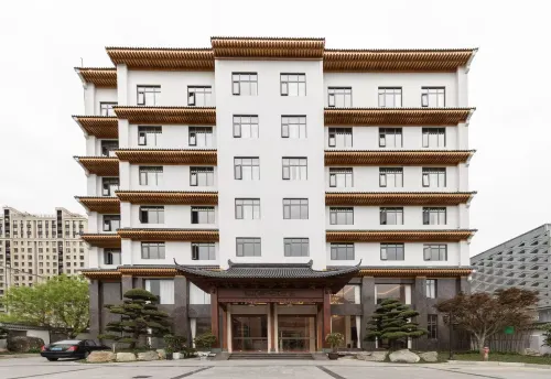 Jinghe Hotel (Yueqing Middle School)