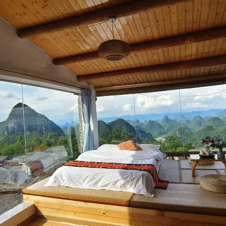 Liannan Millennium Dangzhai Balcony View B&B