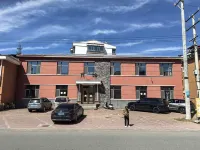 Hotel Отели рядом со станцией Xinqing Railway Station