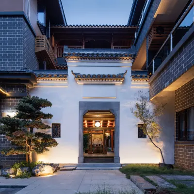 Nanchang Solowandering silu hotel Hotels near Shengjin Tower