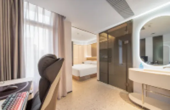 Crossing Esports Hotel (Taishun Xinhong Plaza Branch)