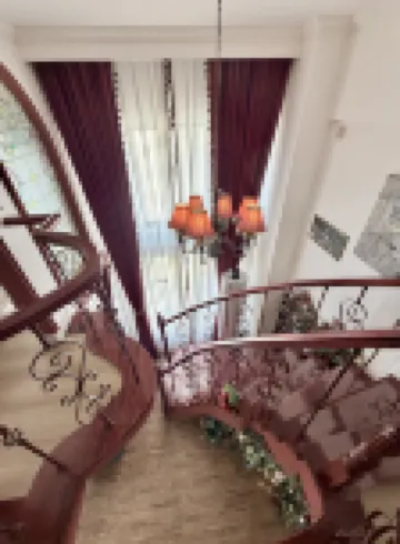 Fairy Tale Castle Apartment (GuotaiRioMall, Jilin University, Changchun)