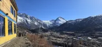 Chilie Yangqing Homestay (Basu Laigu Glacier)
