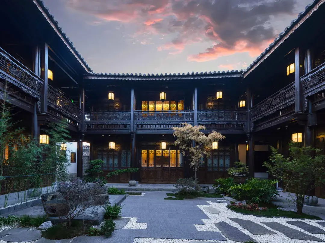 Wuyin Liangju·w Resort Hotel - Dali