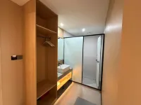 新一百飯店（丹東火車站鴨綠江斷橋店）