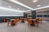WAY MEET GARDEN HOTEL - sarapan