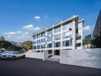 Jiaolong Hotel