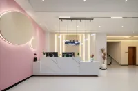 清風別苑民宿（寶泉旅遊度假區店） - 停車場