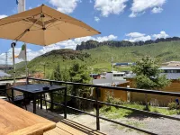 Mountain Dwelling Mystical Realm · Mountain Lodge - Mountain view